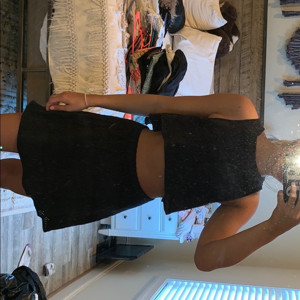 Black set